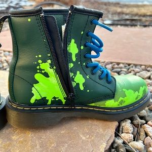 Rare Dr. Martens x TMNT teenage mutant ninja turtles combat boots!